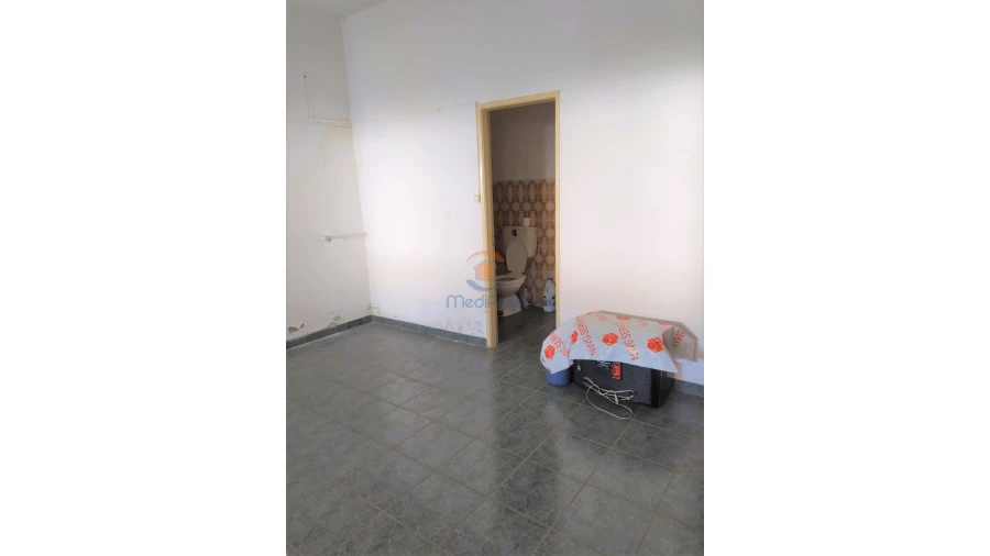 Armazém para Venda em Póvoa de Santo Adrião e Olival Basto Foto 12