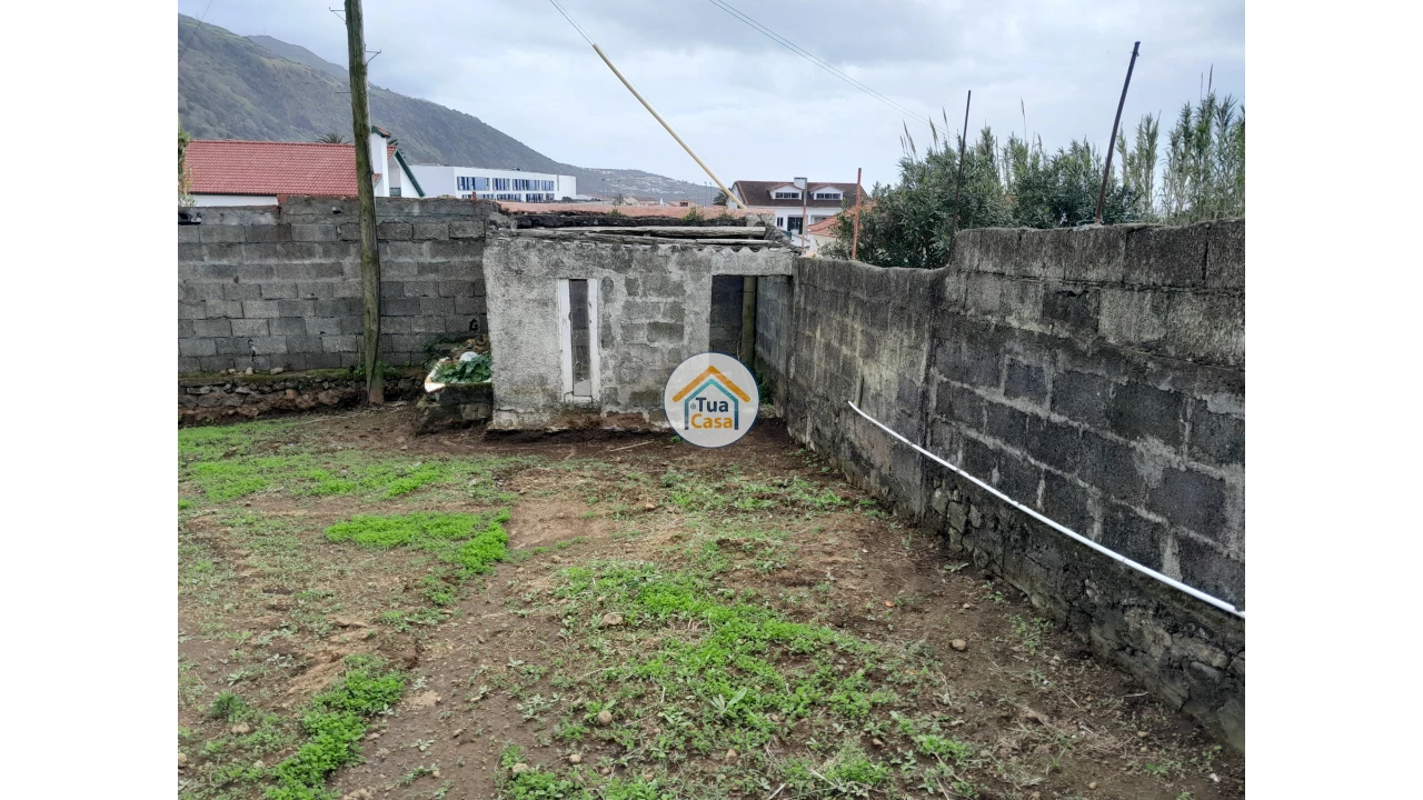 Terreno para Venda em Velas (São Jorge) Foto 8