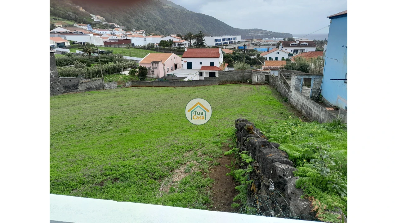 Terreno para Venda em Velas (São Jorge) Foto 11
