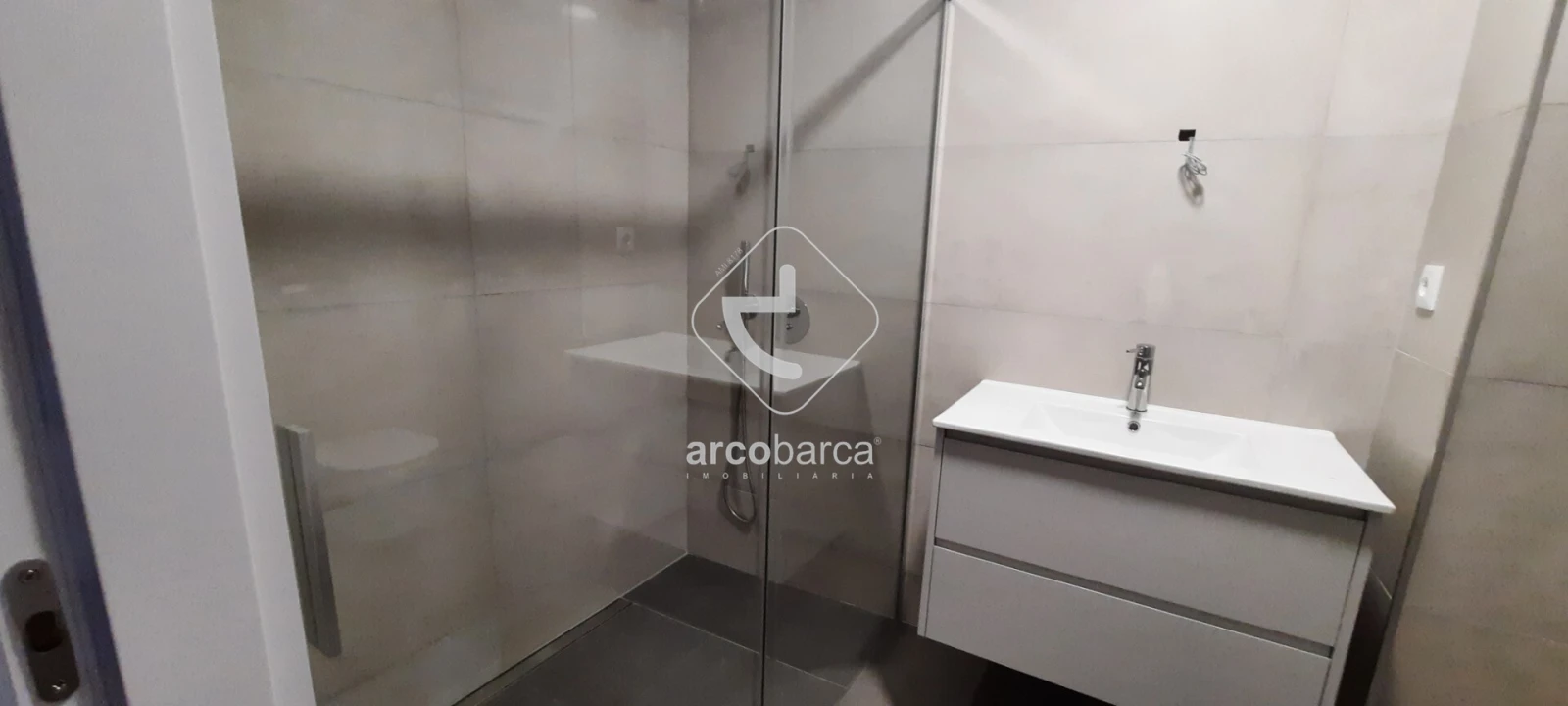 Apartamento T2 para Venda em Cedofeita, Santo Ildefonso, Sé, Miragaia, São Nicolau e Vitória Foto 14