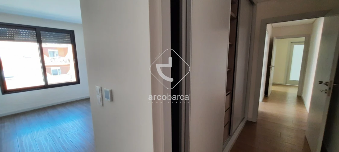 Apartamento T2 para Venda em Cedofeita, Santo Ildefonso, Sé, Miragaia, São Nicolau e Vitória Foto 17