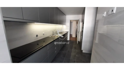 Apartamento T3 para Venda em Cedofeita, Santo Ildefonso, Sé, Miragaia, São Nicolau e Vitória