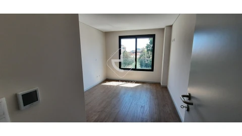 Apartamento T3 para Venda em Cedofeita, Santo Ildefonso, Sé, Miragaia, São Nicolau e Vitória