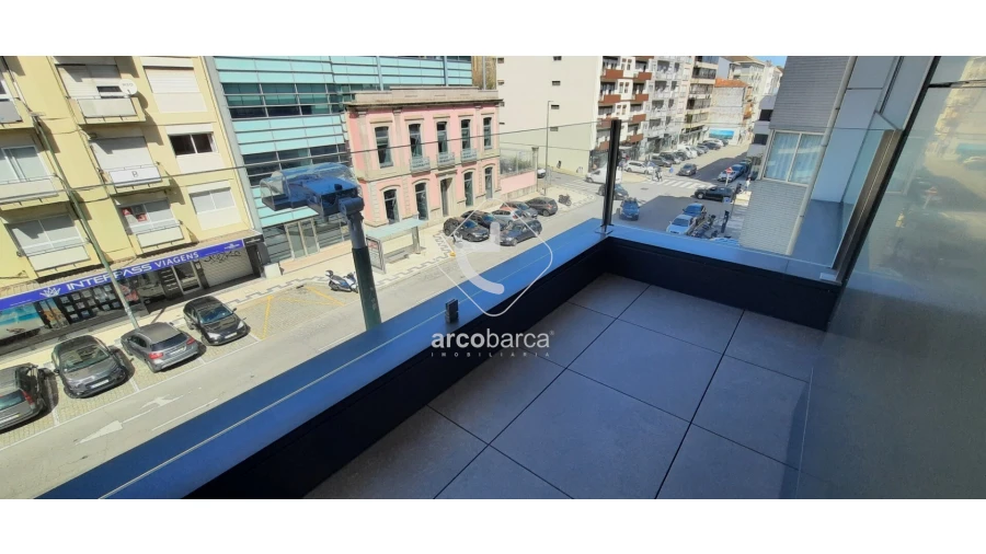 Apartamento T3 para Venda em Cedofeita, Santo Ildefonso, Sé, Miragaia, São Nicolau e Vitória Foto 3