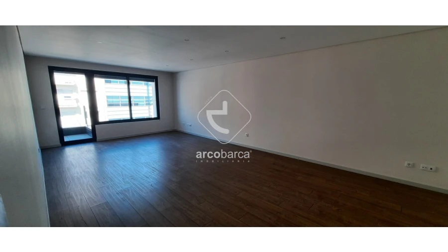 Apartamento T3 para Venda em Cedofeita, Santo Ildefonso, Sé, Miragaia, São Nicolau e Vitória Foto 6