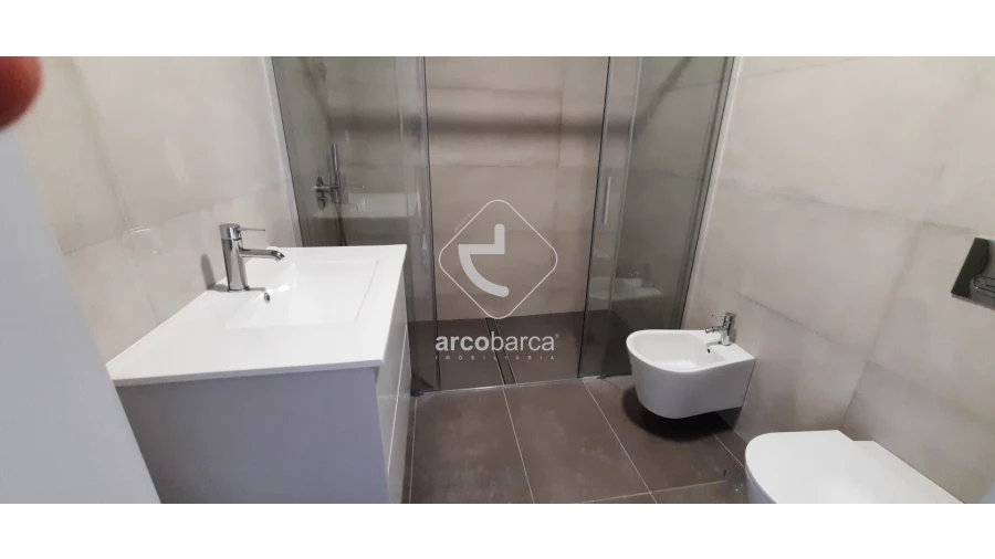 Apartamento T3 para Venda em Cedofeita, Santo Ildefonso, Sé, Miragaia, São Nicolau e Vitória Foto 16