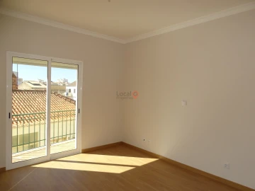 Apartamento T2 para Venda em Lagos (São Sebastião e Santa Maria)