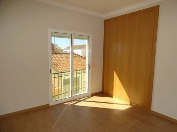 Apartamento T2 para Venda em Lagos (São Sebastião e Santa Maria)
