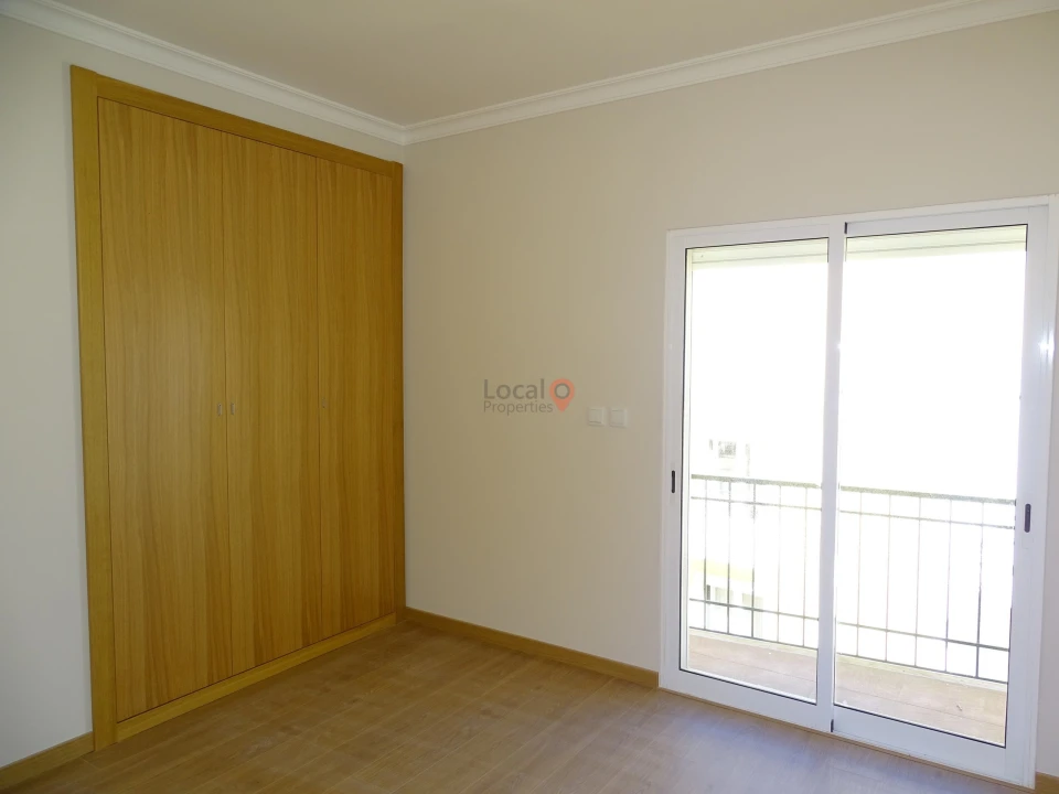 Apartamento T2 para Venda em Lagos (São Sebastião e Santa Maria) Foto 11