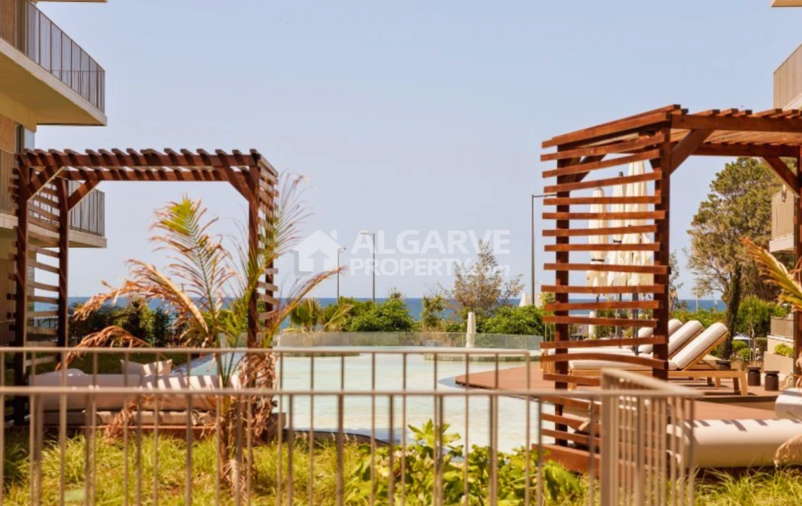 Apartamento T3 para Venda em Quarteira Foto 11