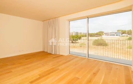Apartamento T3 para Venda em Quarteira
