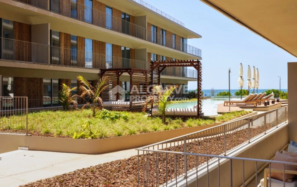 Apartamento T3 para Venda em Quarteira Foto 12