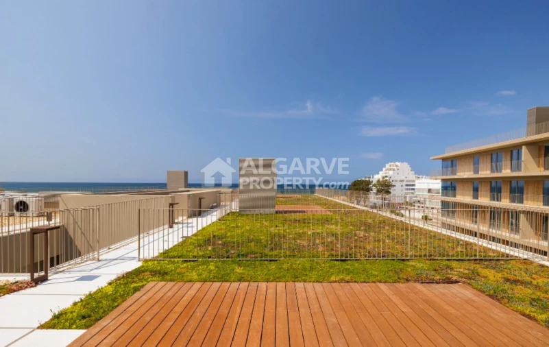 Apartamento T3 para Venda em Quarteira Foto 13