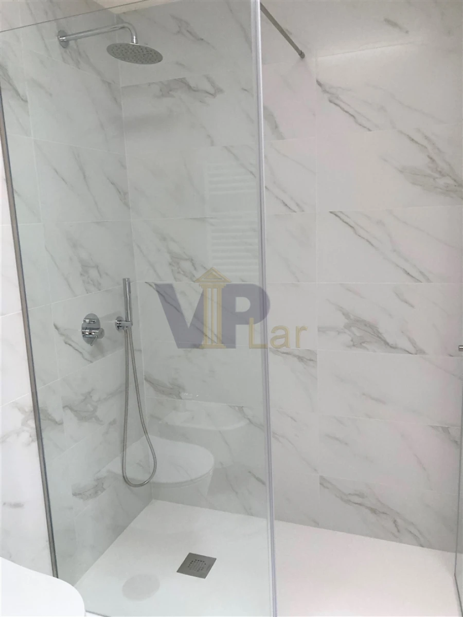 Moradia T4 para Venda em Custóias, Leça do Balio e Guifões Foto 9