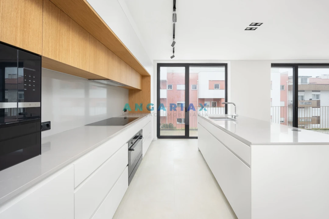 Apartamento T4 para Venda em Leiria, Pousos, Barreira e Cortes Foto 33