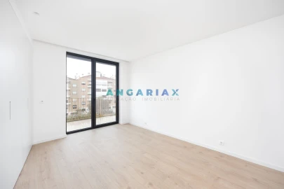 Apartamento T4 para Venda em Leiria, Pousos, Barreira e Cortes