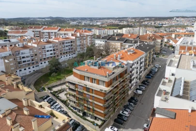 Apartamento T4 para Venda em Leiria, Pousos, Barreira e Cortes