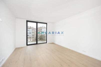 Apartamento T4 para Venda em Leiria, Pousos, Barreira e Cortes