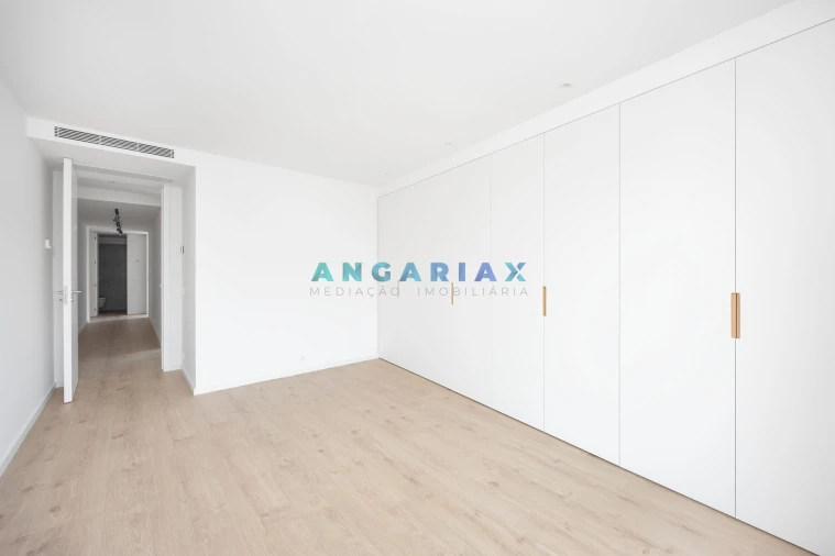Apartamento T4 para Venda em Leiria, Pousos, Barreira e Cortes Foto 12