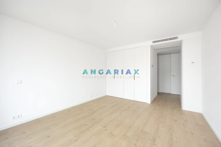 Apartamento T4 para Venda em Leiria, Pousos, Barreira e Cortes Foto 17