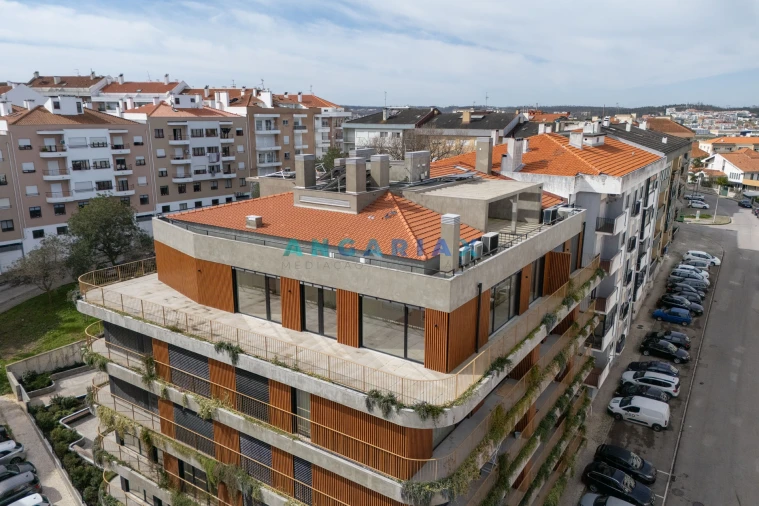 Apartamento T4 para Venda em Leiria, Pousos, Barreira e Cortes Foto 45
