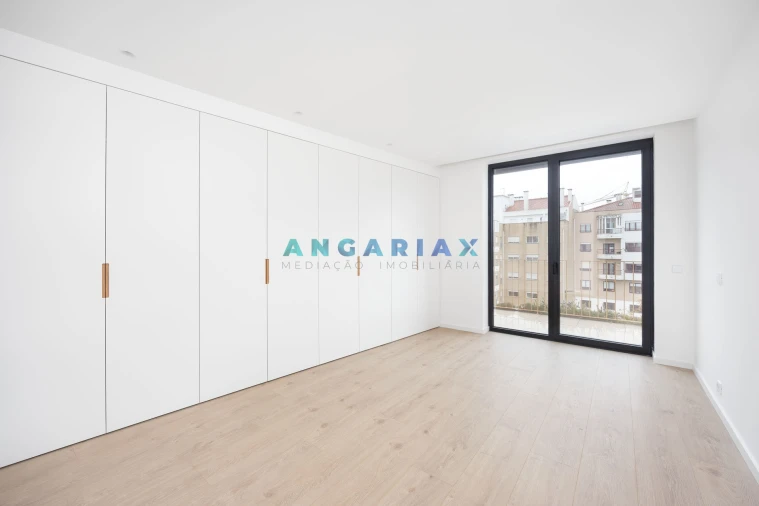 Apartamento T4 para Venda em Leiria, Pousos, Barreira e Cortes Foto 10