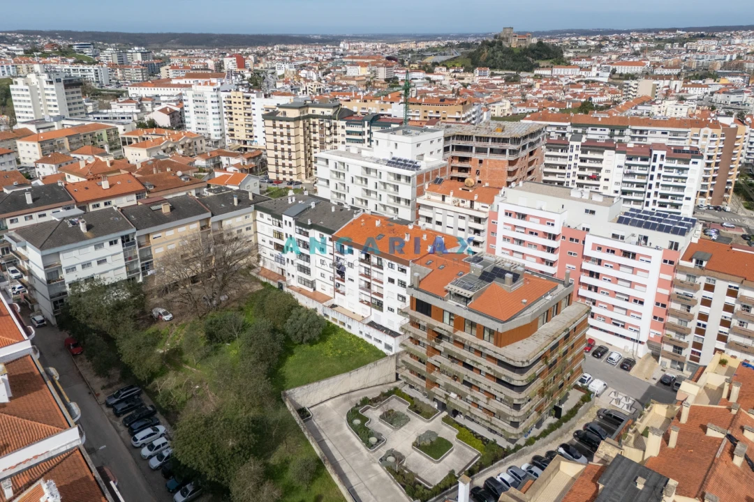 Apartamento T4 para Venda em Leiria, Pousos, Barreira e Cortes Foto 55