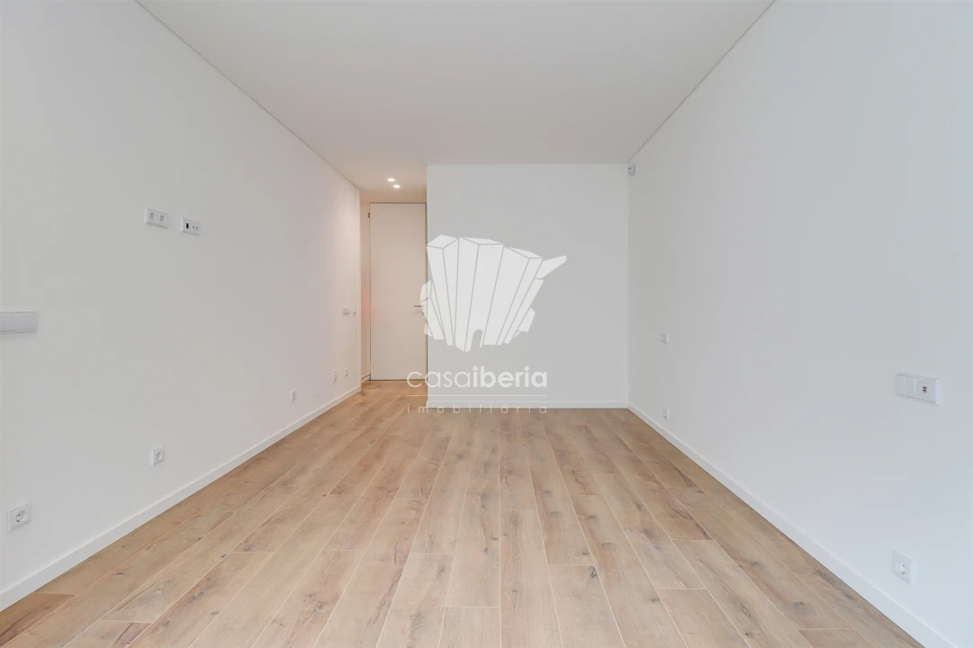Apartamento T2 para Venda em Olhão Foto 13
