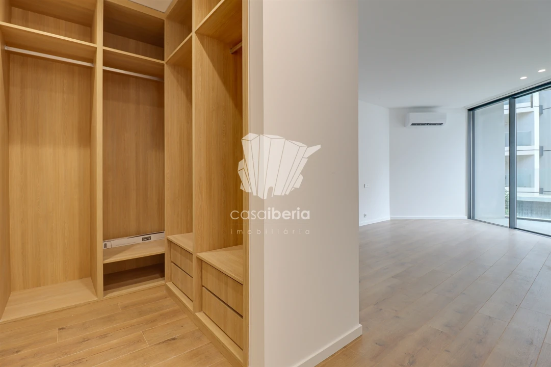 Apartamento T2 para Venda em Olhão Foto 11