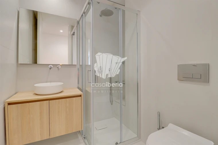 Apartamento T2 para Venda em Olhão Foto 9
