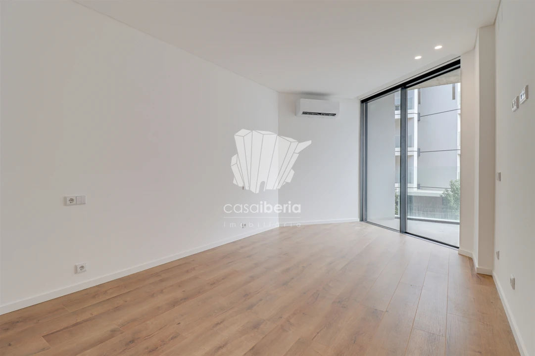 Apartamento T2 para Venda em Olhão Foto 5
