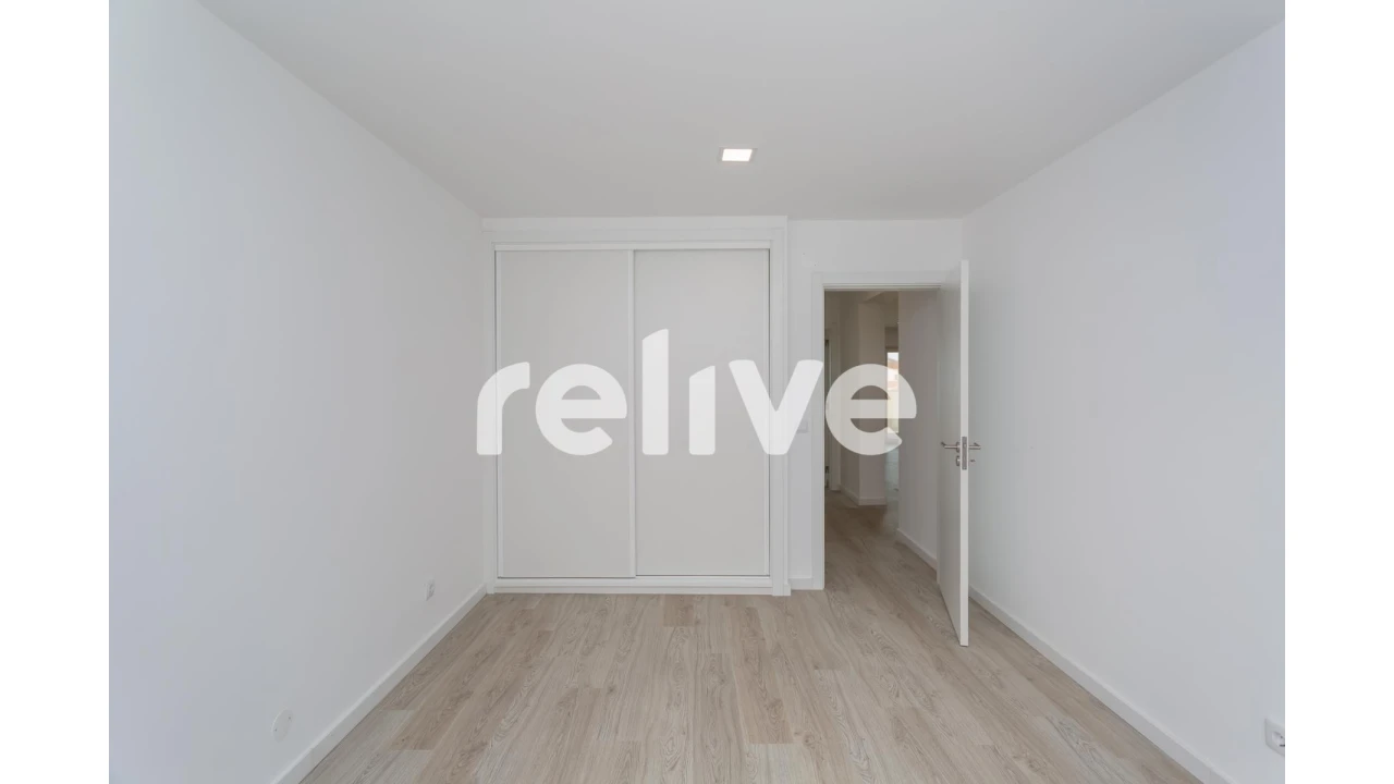 Apartamento T2 para Venda em Silveira Foto 18