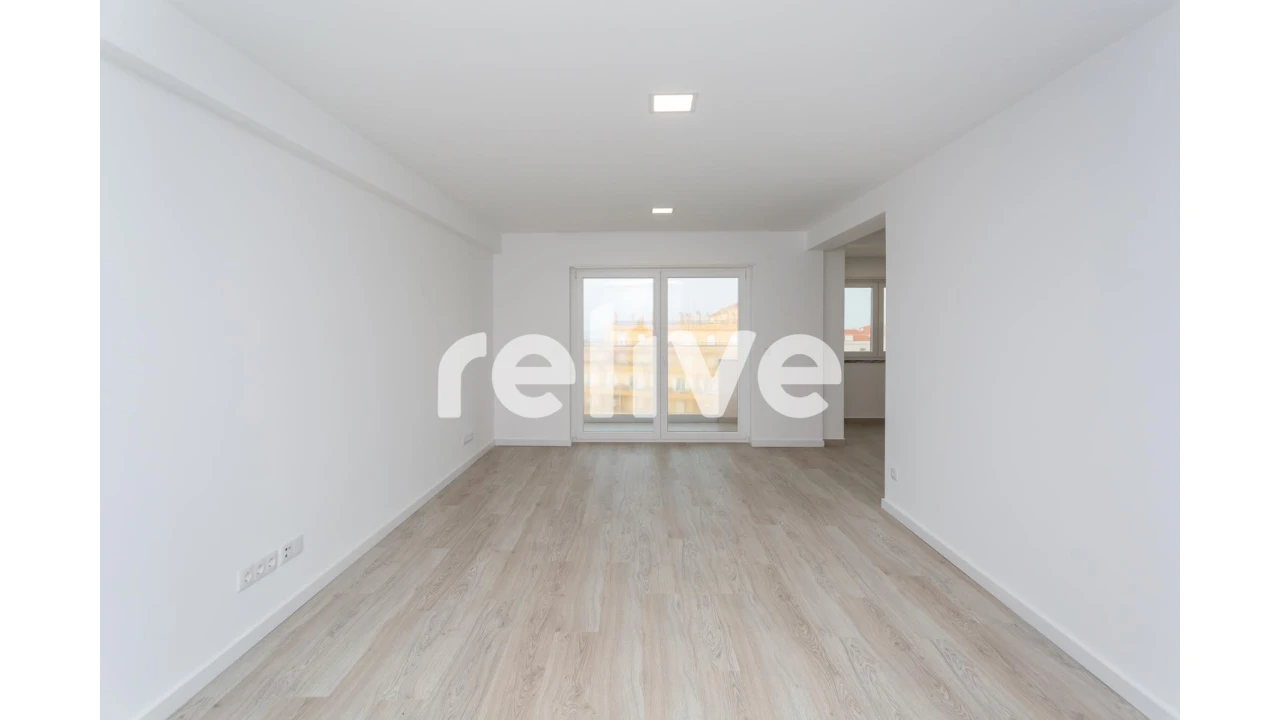 Apartamento T2 para Venda em Silveira Foto 3