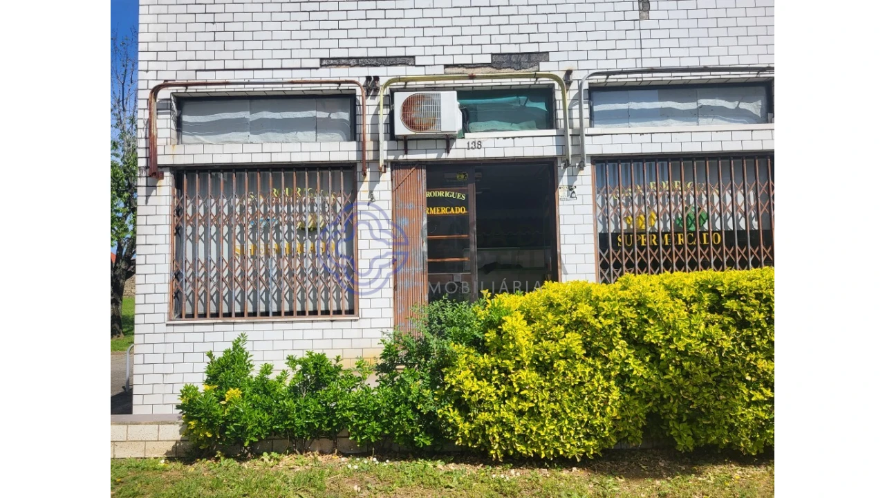 Loja para Venda em Moreira Foto 1