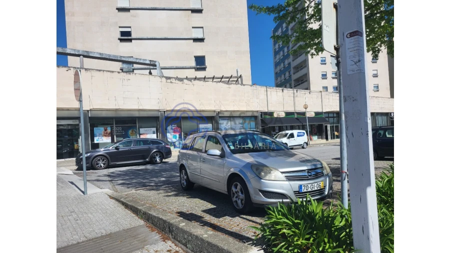 Loja para Venda em Moreira Foto 16