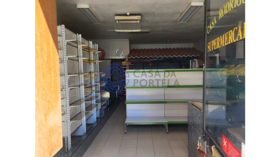 Loja para Venda em Moreira Foto 7