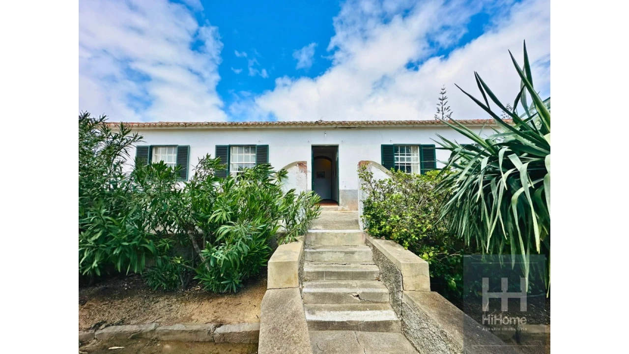 Moradia T4 para Venda em Porto Santo Foto 3