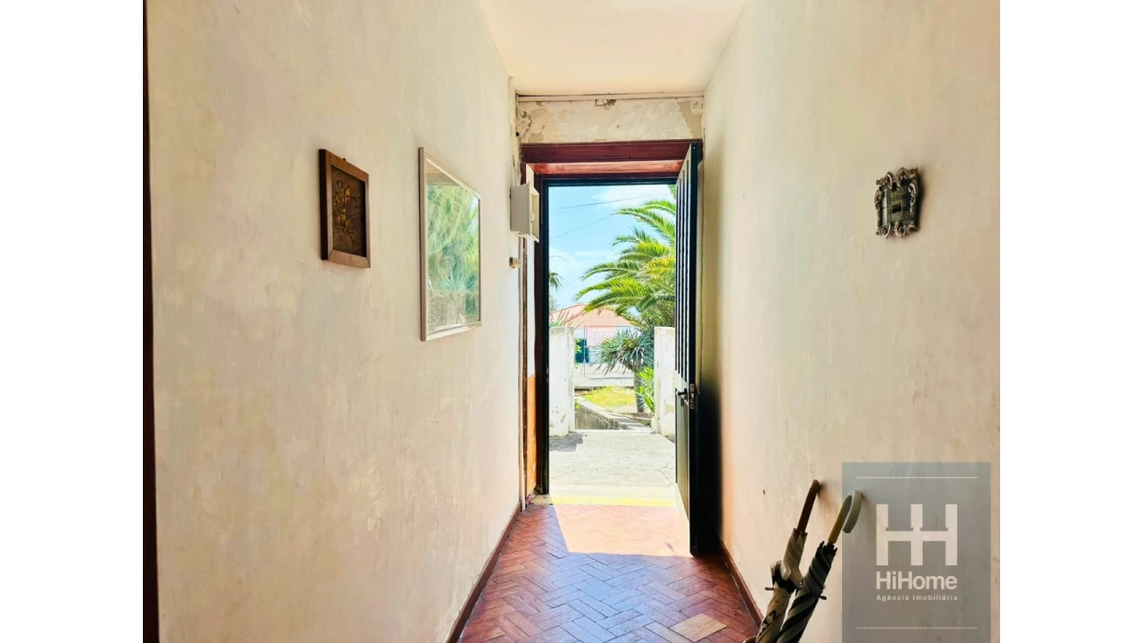 Moradia T4 para Venda em Porto Santo Foto 17