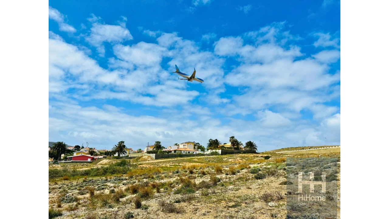 Moradia T4 para Venda em Porto Santo Foto 35