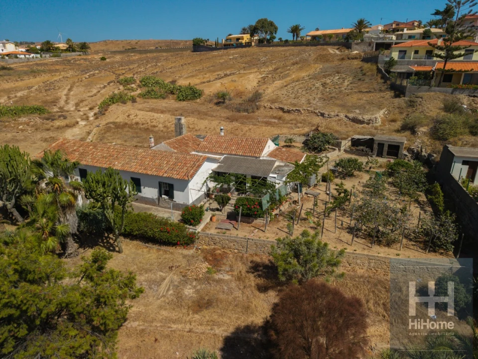 Moradia T4 para Venda em Porto Santo Foto 47
