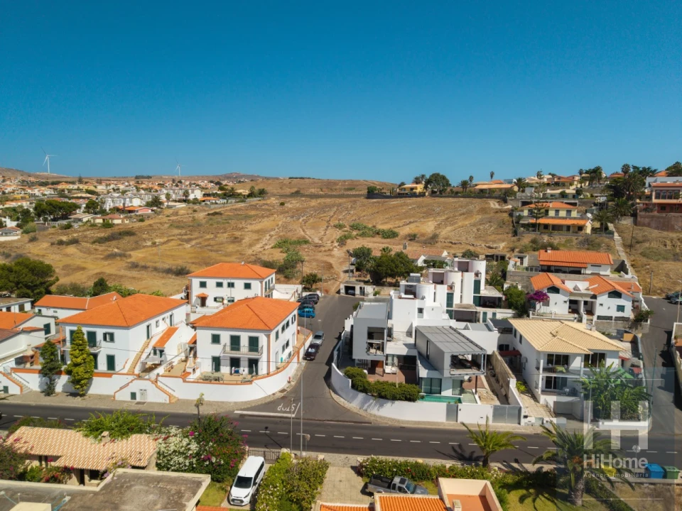 Moradia T4 para Venda em Porto Santo Foto 58
