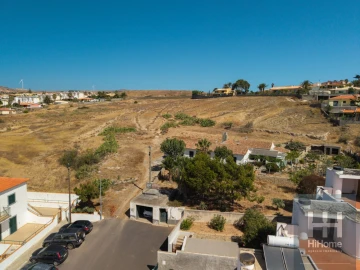 Moradia T4 para Venda em Porto Santo