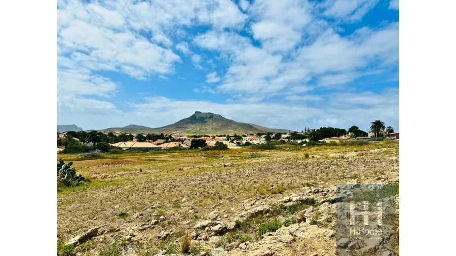 Moradia T4 para Venda em Porto Santo Foto 37