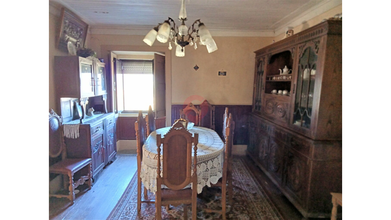 Moradia T5 para Venda em Prado e Remoães Foto 7