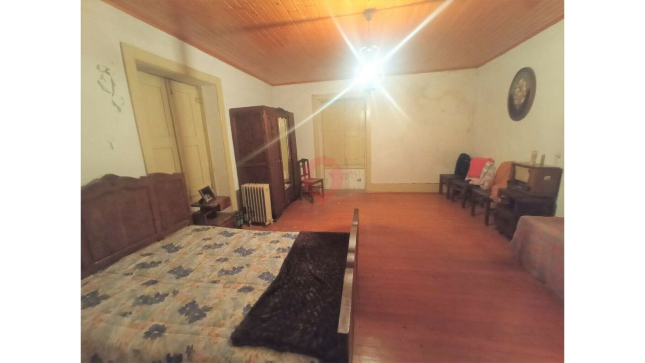 Moradia T5 para Venda em Prado e Remoães Foto 9