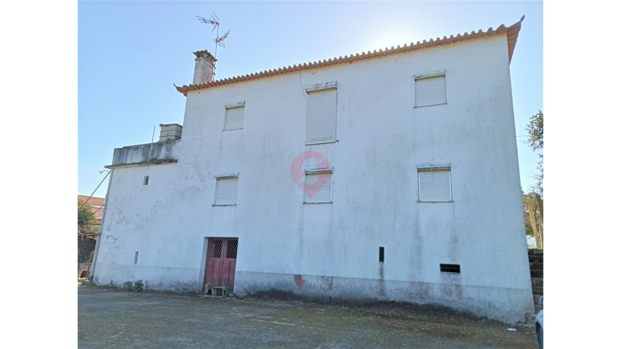 Moradia T5 para Venda em Prado e Remoães Foto 19