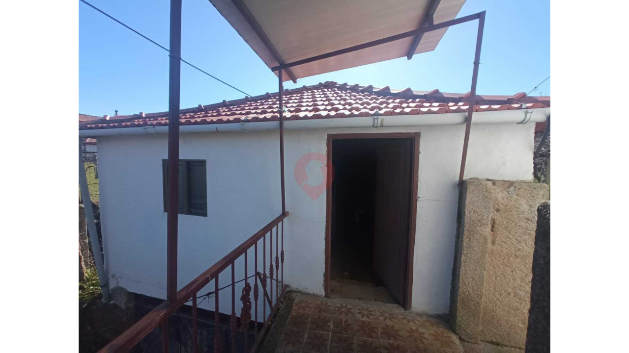 Moradia T5 para Venda em Prado e Remoães Foto 20