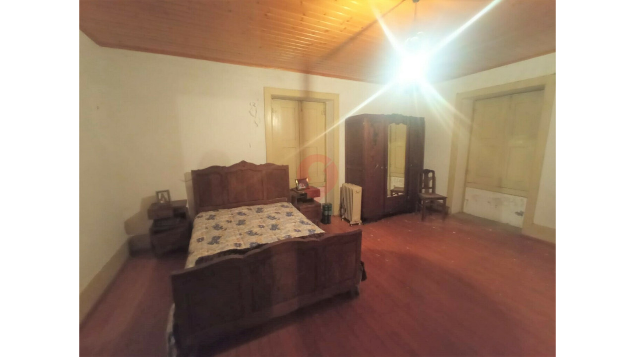 Moradia T5 para Venda em Prado e Remoães Foto 8