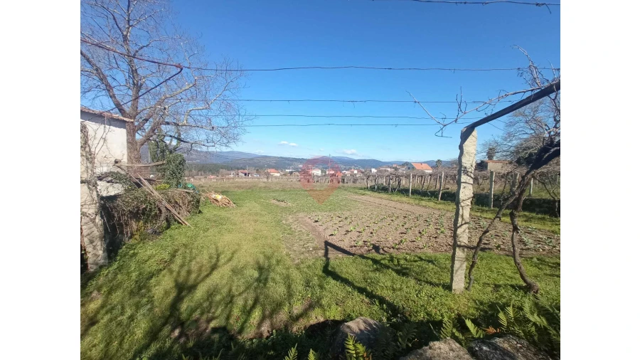 Moradia T2 para Venda em Prado e Remoães Foto 7