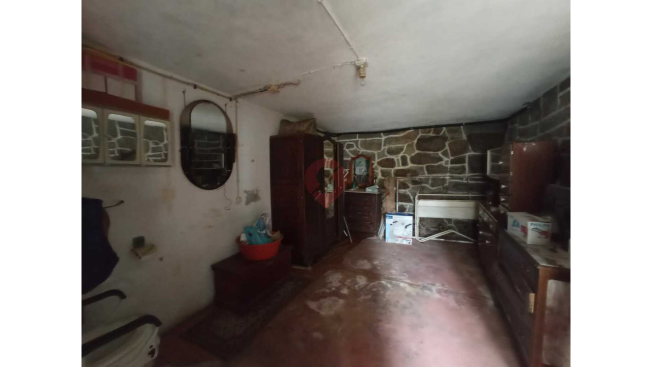 Moradia T3 para Venda em Cristoval Foto 16